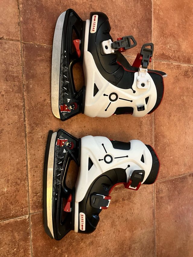 Patines de hielo Oxelo negros y rojos