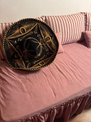 Sombrero Mexicano Negro y Dorado