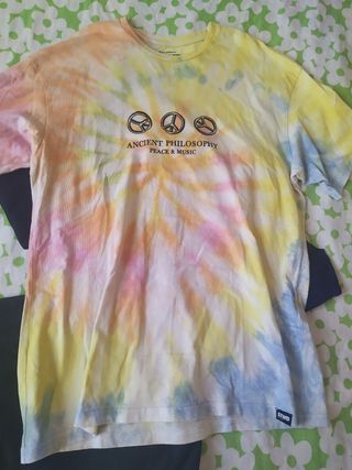 Lote Ropa Chico Talla L: Camisetas y Camisa