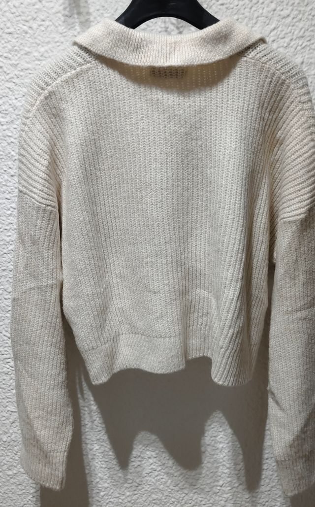 Jersey Stradivarius crop cuello, beige Talla.S