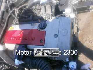 Motor mercedes 2300