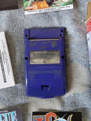 Nintendo Game Boy Color Morado