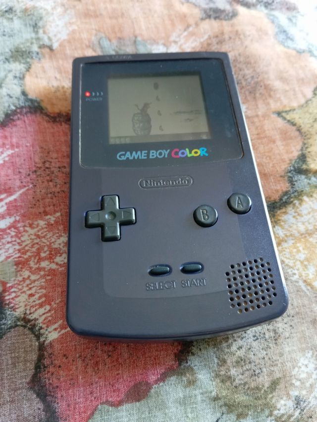 Nintendo Game Boy Color Morado