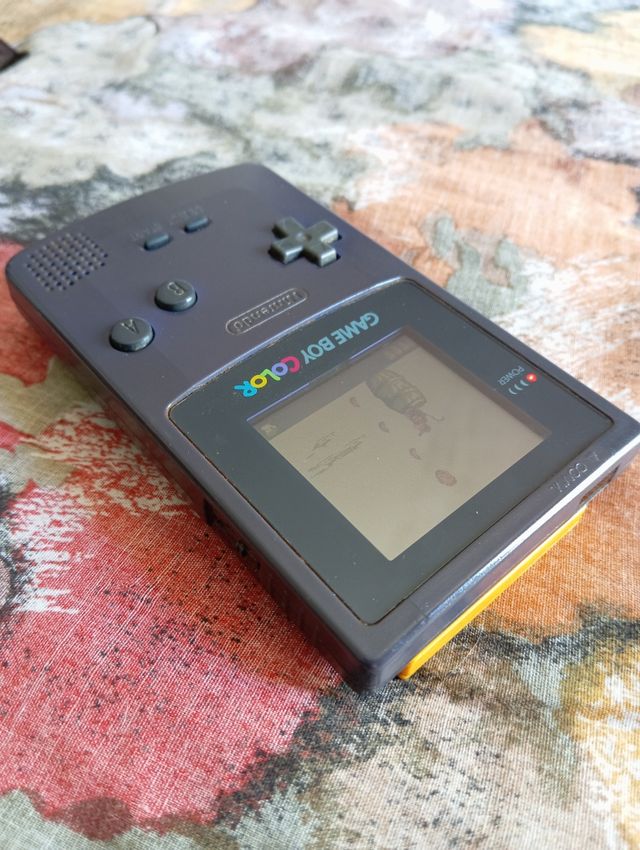 Nintendo Game Boy Color Morado