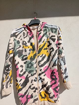 Felpa Adidas con cappuccio fantasia colorata 10 an