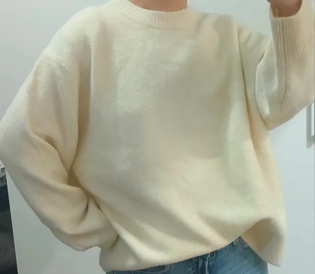 Jersey Stradivarius beige claro talla XS ancho