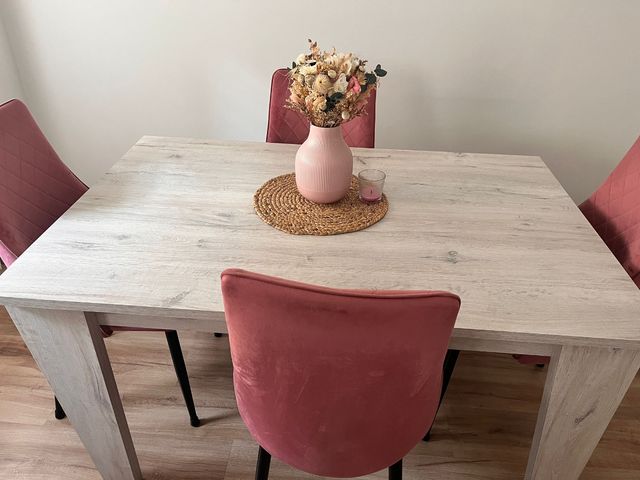 Mesa de comedor de madera extensible a 190 cm