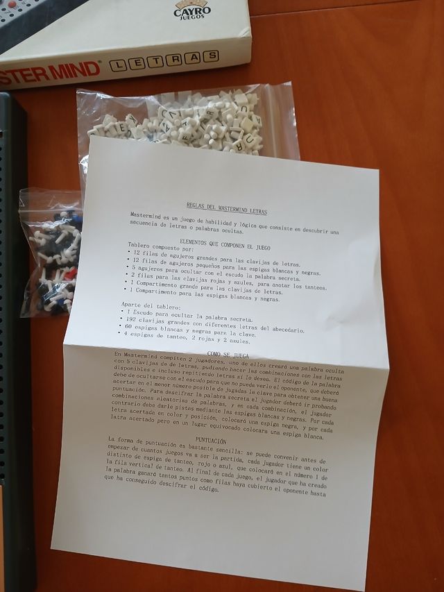 Juego de mesa Master Mind Letras