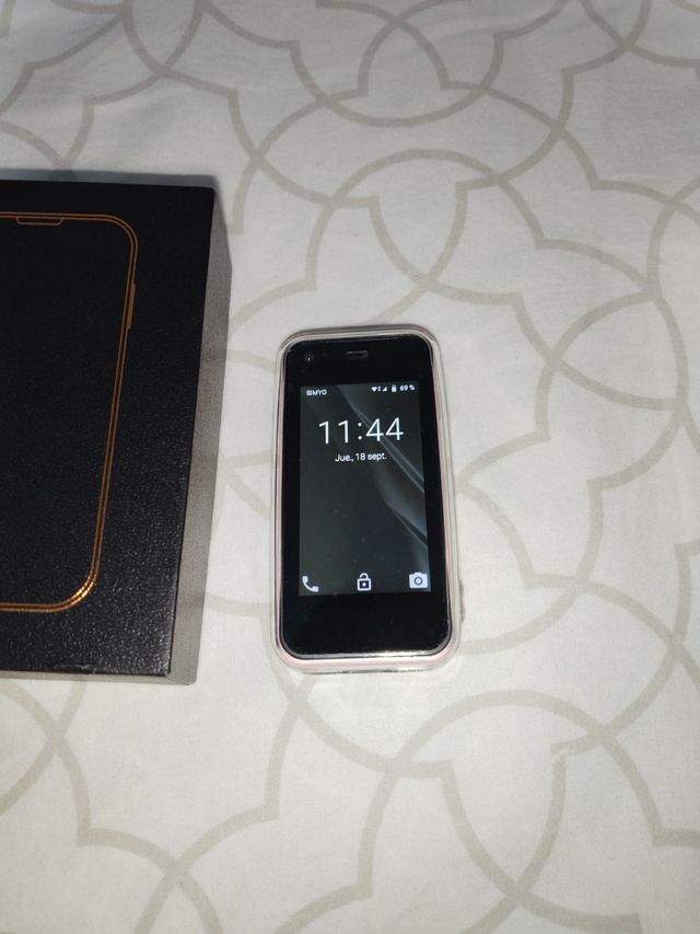 Mini Teléfono Rosa y Negro