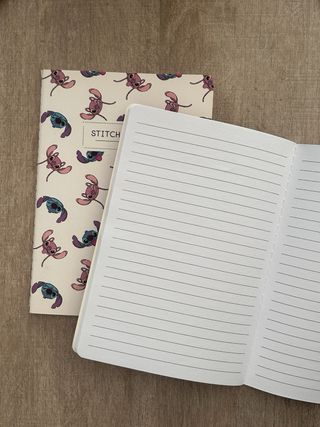 2 Cuadernos Stitch y Angel 