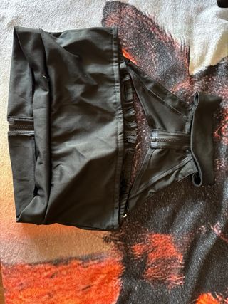 Top Shein Negro Estilo Urbano