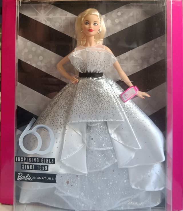 Muñeca Barbie 60 Aniversario Signature