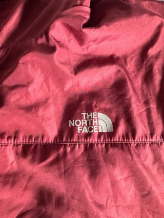 Chaqueta The North Face Granate