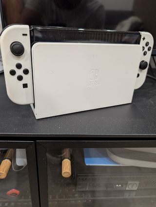 Nintendo Switch OLED White + Giochi