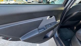 KIA Sportage 2012 1.7 CRDi VGT Drive