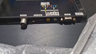 Samsung Crystal 32” Serie 4000 – Con caja y mando