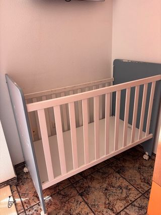 Cuna de madera