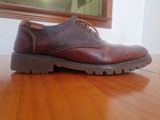 Zapatos Pikolinos Marrones