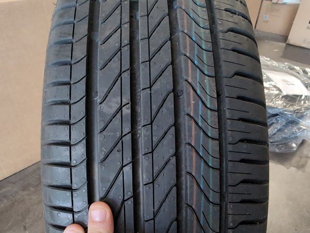 Neumáticos Continental 205/55 R16 91H UltraContact