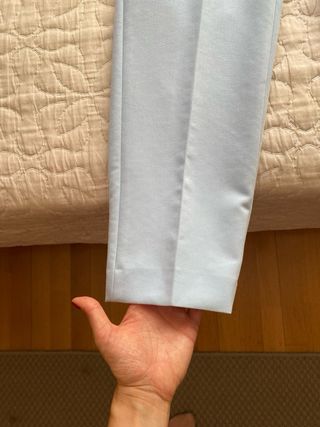 Pantalón ZARA pinzas azul bebé Talla XS/S