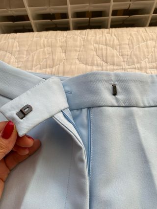 Pantalón ZARA pinzas azul bebé Talla XS/S