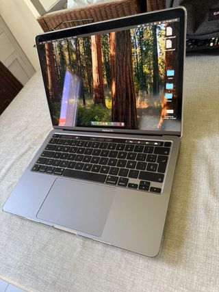 Ordenador Portátil Apple MacBook
PRO 13 M2 512gb