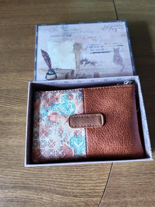 Cartera billetera monedero mujer niña, con su caja