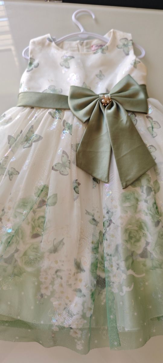 Vestido Mariposas y Flores talla 6