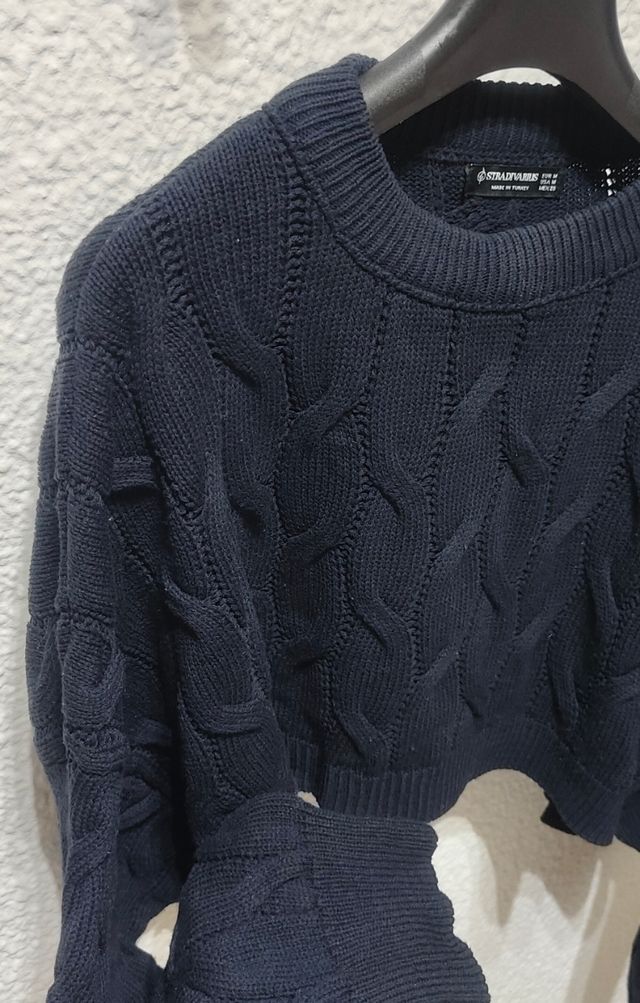 Jersey crop azul marino Stradivarius Talla M