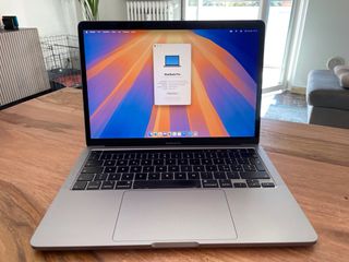 MacBook Pro 13 2020 2GHz Intel 16GB Grigio