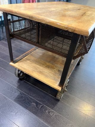 Carro vintage madera y metal