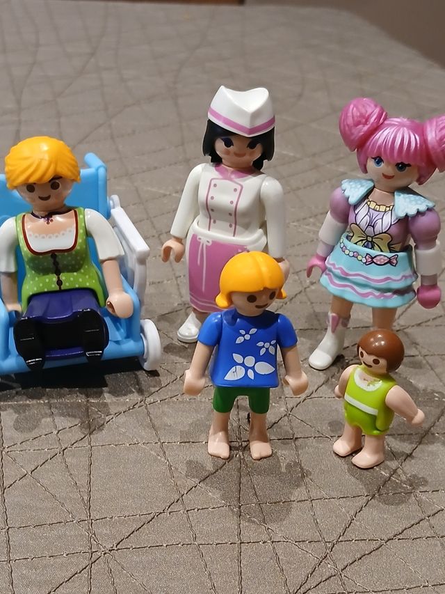 Conjunto  9 Figuras Playmobil