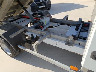 Ford Transit chasis caja abierta volquete 170cv