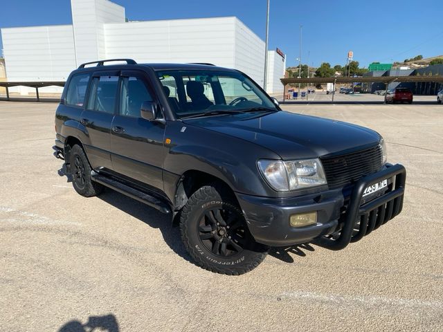Toyota Land Cruiser 100 2008