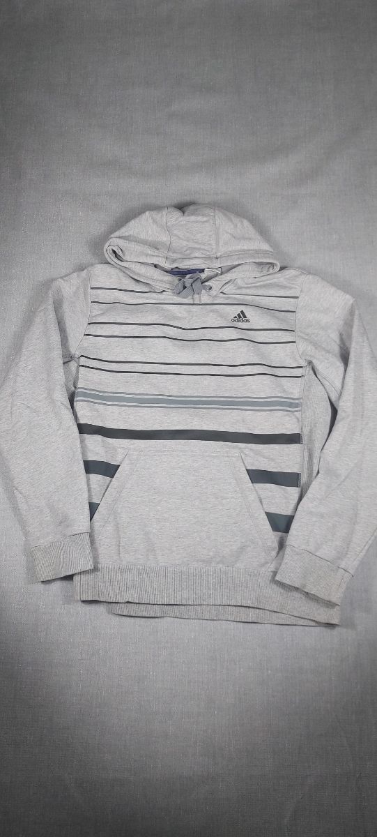 Sudadera Adidas gris con rayas