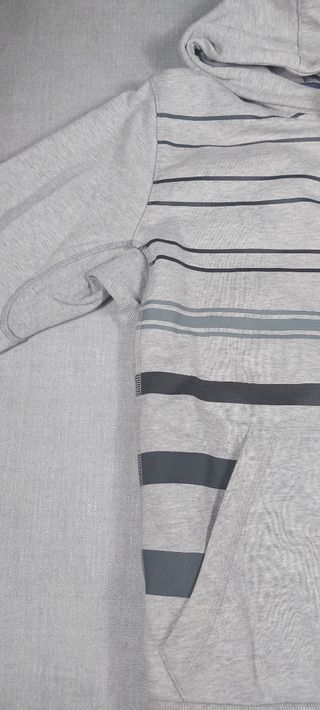 Sudadera Adidas gris con rayas