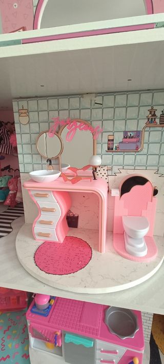 Casa LOL Surprise con coche y accesorios