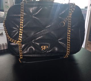 Bolso Negro