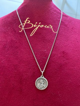 Collana con medaglia vintage Maria del Carmine