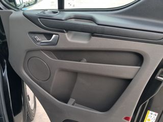 FORD Transit Custom Kombi 2.0 TDCI 320  Automática