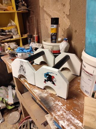 Parallele in legno personalizzate