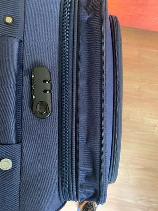 Maleta de viaje azul