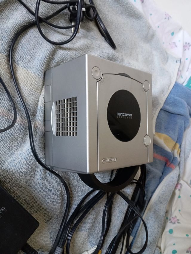 Nintendo GameCube Plata