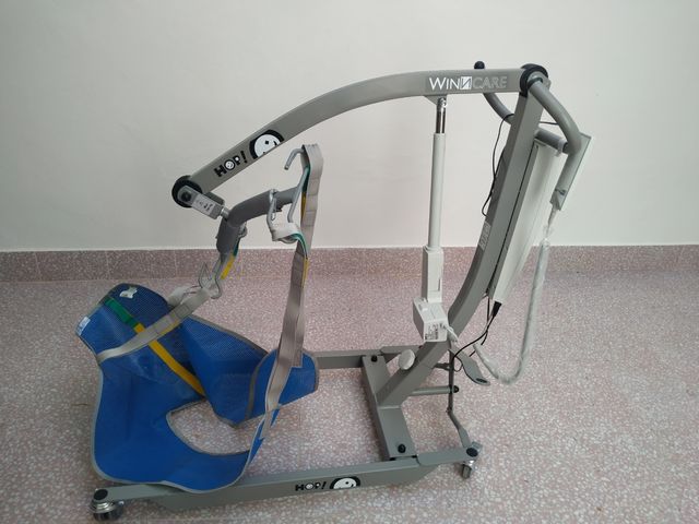 Grúa para personas dependientes 