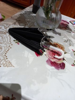 Paraguas  de juguete para muñecas