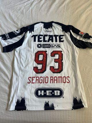 Camiseta Puma Negra y Blanca Fútbol Monterrey