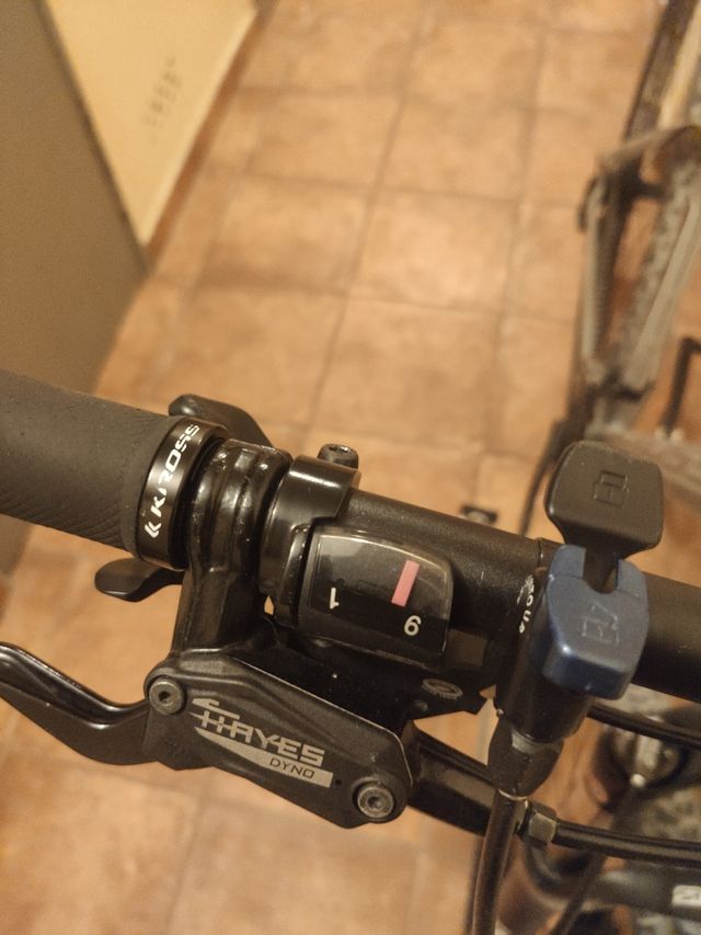 Bicicleta Kross Level B4