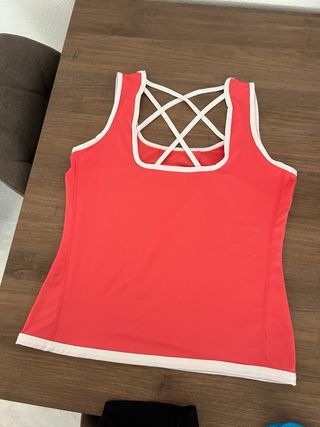 Camiseta deportiva sin mangas