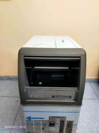 Máquina de hielos de Aire scottman a56