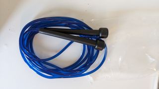 Corda per saltare fitness blu